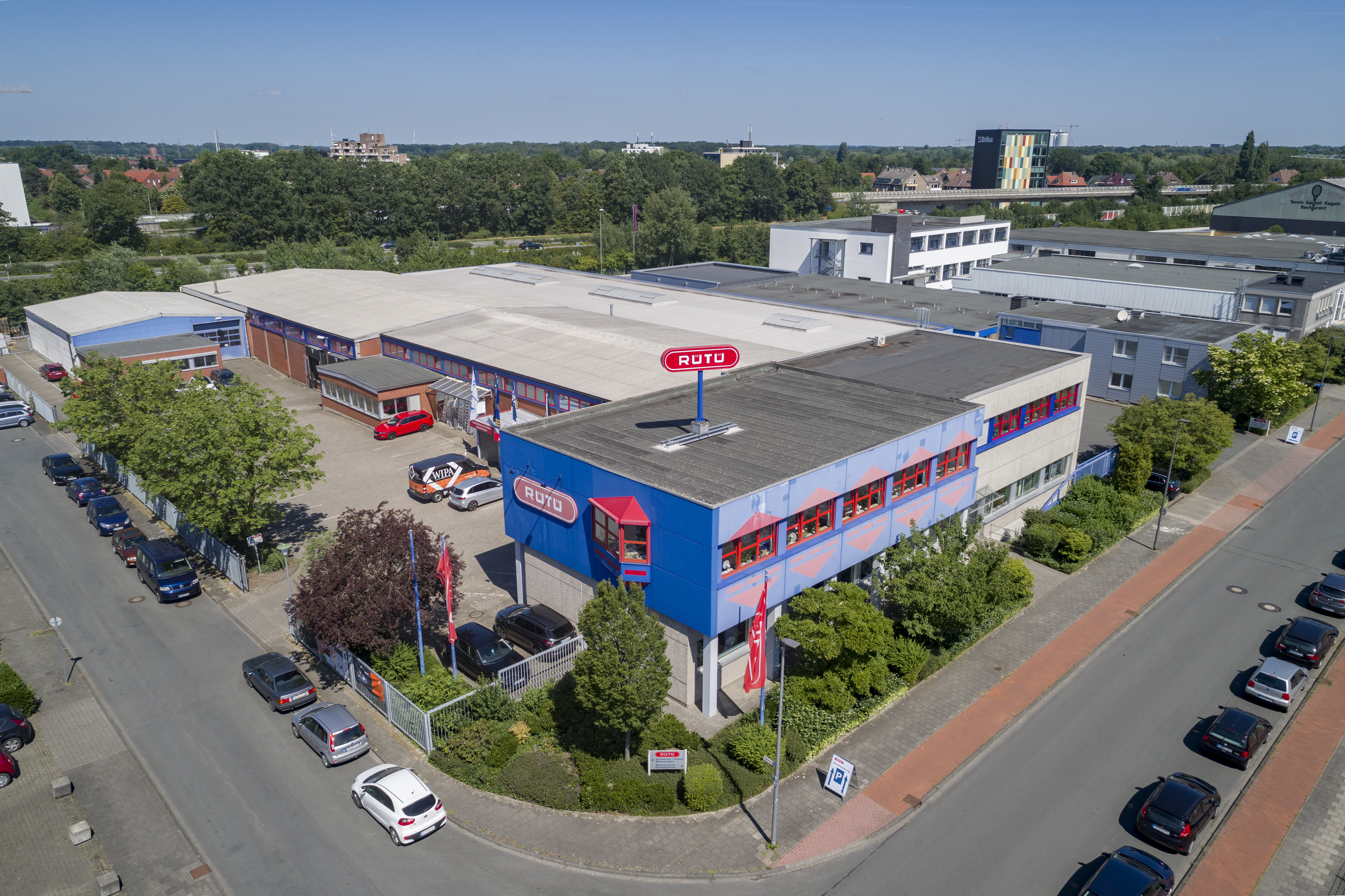 Über unser Unternehmen - Rüschenschmidt & Tüllmann GmbH & Co. KG in Münster  - Fachhändler für Baubeschläge – Bauelemente – Werkzeuge – Maschinen –  Sicherheitstechnik und Türautomation